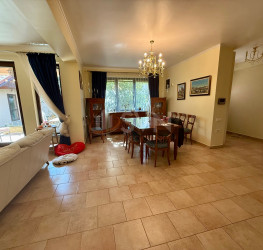 Casa, 6 rooms, 260 mp Ilfov/Mogosoaia