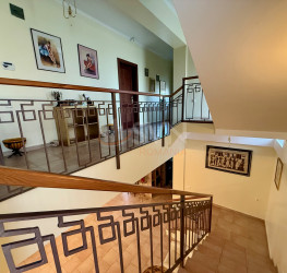 Casa, 6 rooms, 260 mp Ilfov/Mogosoaia