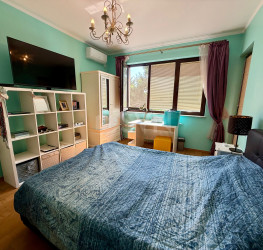 Casa, 6 rooms, 260 mp Ilfov/Mogosoaia