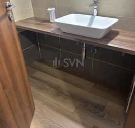 Casa, 6 rooms, 267 mp Bucuresti/Baicului
