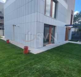 Casa, 6 rooms, 270 mp Bucuresti/Iancu Nicolae