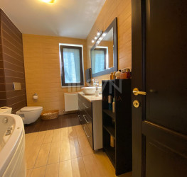 Casa, 6 rooms, 272 mp Ilfov/Otopeni