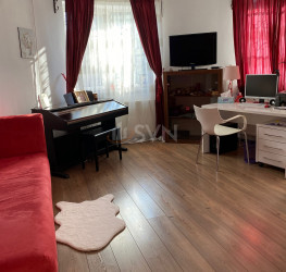 Casa, 6 rooms, 275 mp Bucuresti/Bucurestii Noi