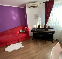 Casa, 6 rooms, 275 mp Bucuresti/Bucurestii Noi