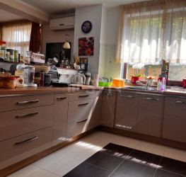 Casa, 6 rooms, 283 mp Ilfov/Otopeni