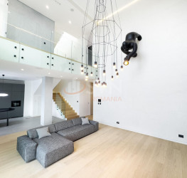 Casa, 6 rooms, 300 mp Bucuresti/Pipera