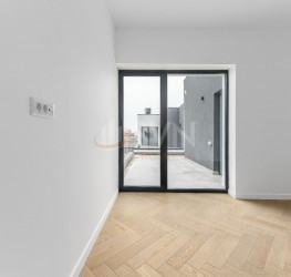 Casa, 6 rooms, 304 mp Bucuresti/Iancu Nicolae