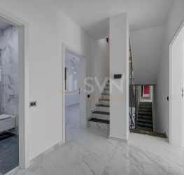 Casa, 6 rooms, 318.5 mp Bucuresti/Baneasa