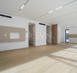 Casa, 6 rooms, 320 mp Bucuresti/Pipera