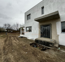 Casa, 6 rooms, 360 mp Ilfov/Stefanesti