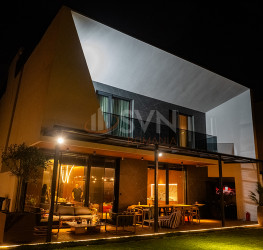 Casa, 6 rooms, 360 mp Ilfov/Voluntari