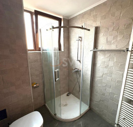 Casa, 6 rooms, 360 mp Bucuresti/Prelungirea Ghencea