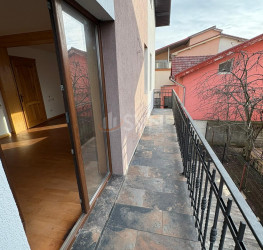 Casa, 6 rooms, 360 mp Bucuresti/Prelungirea Ghencea