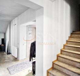 Casa, 6 rooms, 370 mp Brasov/Centru