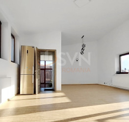 Casa, 6 rooms, 370 mp Brasov/Centru