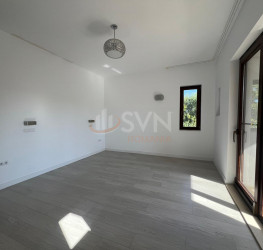 Casa, 6 rooms, 370 mp Bucuresti/Iancu Nicolae