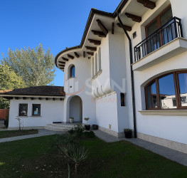 Casa, 6 rooms, 370 mp Bucuresti/Iancu Nicolae