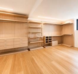 Casa, 6 rooms, 400 mp Bucuresti/Iancu Nicolae