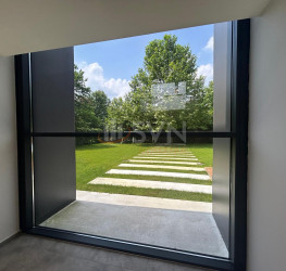 Casa, 6 rooms, 400 mp Bucuresti/Iancu Nicolae