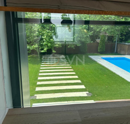 Casa, 6 rooms, 400 mp Bucuresti/Iancu Nicolae