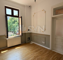 Casa, 6 rooms, 440 mp Bucuresti/P-ta Unirii