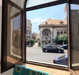Casa, 6 rooms, 440 mp Bucuresti/P-ta Unirii