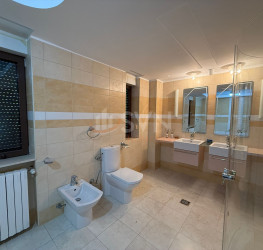 Casa, 6 rooms, 622.3 mp Ilfov/Corbeanca