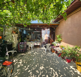 Casa, 6 rooms, 97.34 mp Bucuresti/Mihai Bravu (s3)