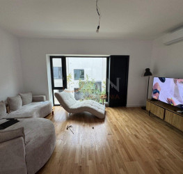 Casa, 6 rooms in Avalon Estate Bucuresti/Pipera