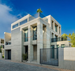 Casa, 6 rooms in La Maison Jardins Pipera Bucuresti/Pipera