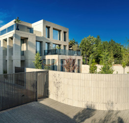 Casa, 6 rooms in La Maison Jardins Pipera Bucuresti/Baneasa