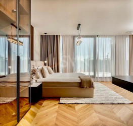 Casa, 6 rooms in La Maison Jardins Pipera Bucuresti/Pipera