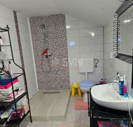 Casa, 7 camere, 130 mp Bucuresti/Drumul Taberei