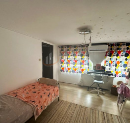 Casa, 7 camere, 130 mp Bucuresti/Drumul Taberei