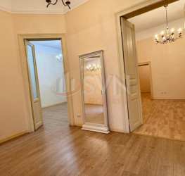 Casa, 7 camere, 160 mp Bucuresti/Dacia