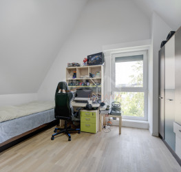 Casa, 7 camere, 185 mp Bucuresti/Pipera