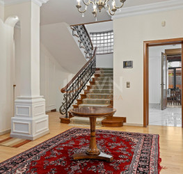 Casa, 7 camere, 200 mp Bucuresti/Pipera