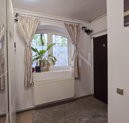 Casa, 7 camere, 200 mp Bucuresti/Cotroceni