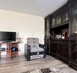 Casa, 7 camere, 240 mp Brasov/Baciu