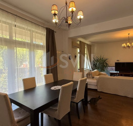 Casa, 7 camere, 250 mp Bucuresti/Domenii