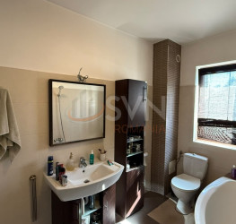 Casa, 7 camere, 250 mp Bucuresti/Domenii