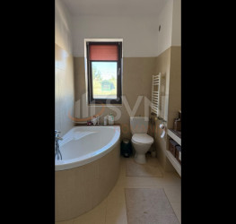 Casa, 7 camere, 250 mp Bucuresti/Domenii
