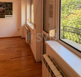 Casa, 7 camere, 286.12 mp Bucuresti/P-ta Victoriei