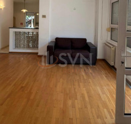 Casa, 7 camere, 286.12 mp Bucuresti/P-ta Victoriei