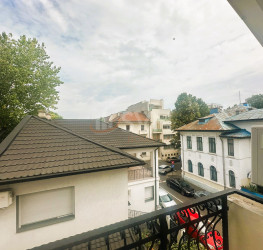 Casa, 7 camere, 290 mp Bucuresti/Capitale