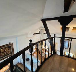 Casa, 7 camere, 296 mp Bucuresti/Armeneasca