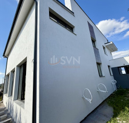 Casa, 7 camere, 300 mp Ilfov/Balotesti