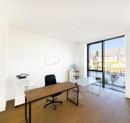 Casa, 7 camere, 300 mp Ilfov/Voluntari