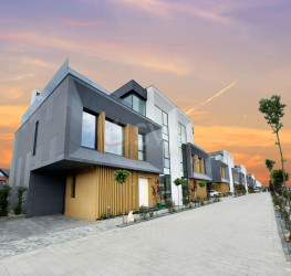 Casa, 7 camere, 300 mp Ilfov/Voluntari