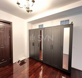 Casa, 7 camere, 310 mp Bucuresti/Pipera